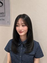 アンビス(1bis)&nbsp;社会人にも似合う艶ダークブラウン韓国レイヤー