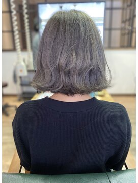 ヘアーサロン カシータ(Hair Salon CASITA) 外ハネボブ×スモーキーグレー
