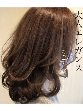パースィート 目黒(pursuit) 大人エレガンス　かき上げバング　ワンカールデジタルパーマ