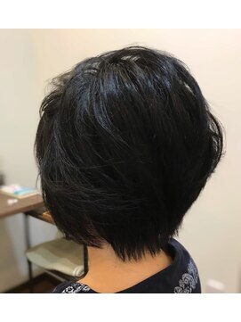 フォルムヘアープラス(Forme hair+) ミディアムショートスタイル