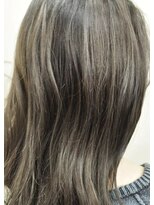 ヘアー アンアン(Hair AnAn) グレイジュカラー