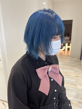 カシェ シモムラ(Cashe'e SHIMOMURA) ライトブルー × ウフルカット