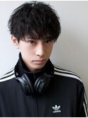 ナチュラルマッシュショート黒髪女子ウケ束感ツーブロックパーマ