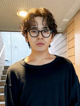 マイロ(mailo) シャドウパーマセンターパートウルフ