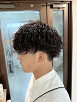 コワファーストナガサキシャンプーボーイ(COIFF1RST NAGASAKI SHAMPOO BOY)&nbsp;波巻きスパイラルパーマ　長崎