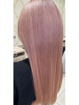 ルクールヘアアンドビューティー 燕三条店 ペールピンク