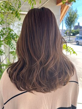 美容室 ビ フェスカ(B FESCA) レイヤーカット☆ブリーチなし☆30代☆40代☆50代