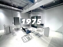 1975