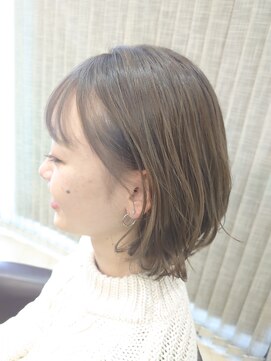 シャンプーボーイ 佐世保駅前店(SHAMPOO BOY) グレージュ【ブリーチ/ハイライト/パーマ】