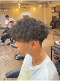 細かめ波巻きパーマ×マッシュスタイル