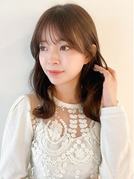 リリー 日吉(Lily)の写真/トレンドを熟知した実力派スタイリストの丁寧なカウンセリングで"なりたい"が叶う◎ワンランク上のstyleに!