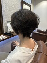 ヘアー サロン アットシュシュ(Hair Salon At'shushu)&nbsp;癖を活かした前下がり大人ショート♪
