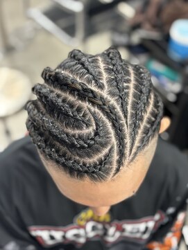 アーバンスタジオトウキョウ 下北沢店(URBAN STUDIO TOKYO) 地毛コーンロウ　　[特殊ヘア下北沢/メンズサロン]