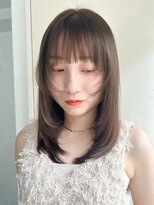 シロ(SiLO)&nbsp;透け感ブラウンカラー/レイヤーカット