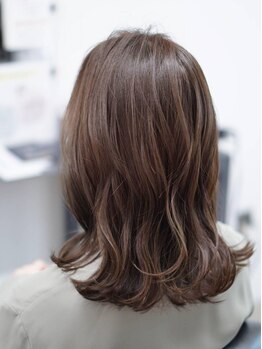 イレス 札幌円山店(IRESU)の写真/再現性の高い美フォルムカット。[円山/髪質改善/半個室/ヘッドスパ/トリートメント/酸性ストレート]