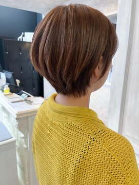 福山人気20代30代40代マロンブラウン小顔ブリーチなしショート
