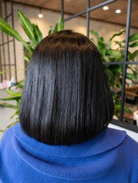 アヴァロンテ アットウィルヘアー(A VOLONTE at will hair) 光に透ける♪韓国風ブルーブラック・ワンカール