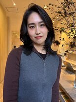 ブクレット(Bouclettes)&nbsp;ミディアムレイヤー/くびれ/カール