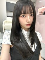 ヴィヴィー 福岡天神店(VIVIE)&nbsp;小顔レイヤー/美白ミントグレージュ/ハッシュカット