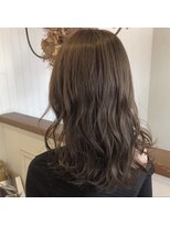 フェリア 梅田(FERIA)&nbsp;大人かわいいナチュラルハイライト　デザインカラー