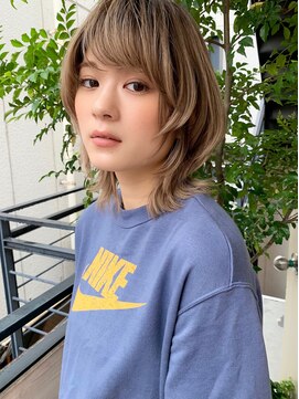 マリアバイアフロート(Maria by AFLOAT) 【山田】透明感たっぷりシアベージュマッシュレイヤーウルフ