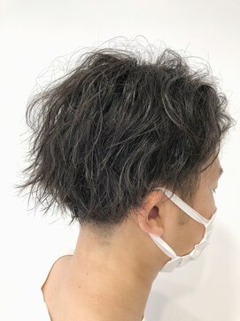 ヘッズ 本八幡店(HEADS) ショート マッシュ ショートボブ HEADS 市川 学割 イルミナ
