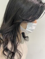 ルー(loup)&nbsp;シルバーグレー/韓国風パーマ/シルバーグレージュ/ダークカラー