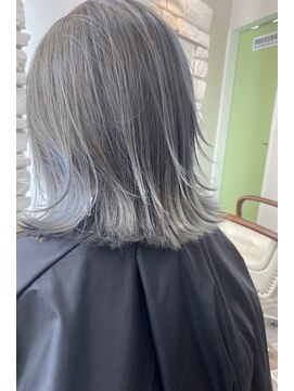 フランチェスカドット(francesca.) 繊細ハイライト/グレージュ/前出