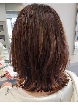 シーム(SHEM.) ミディアムレイヤー