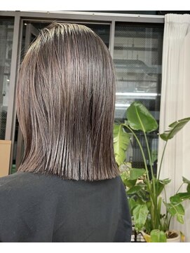 リアン(LieN) 簡単スタイリングな切りっぱなしボブ