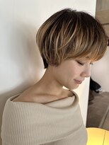 パーク(PARK)&nbsp;マッシュショートボブマッシュボブウルフハイライトカラー