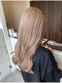 ハイトーンベージュ