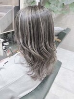 デイズ(days)&nbsp;アッシュグレージュ　バレイヤージュカラー