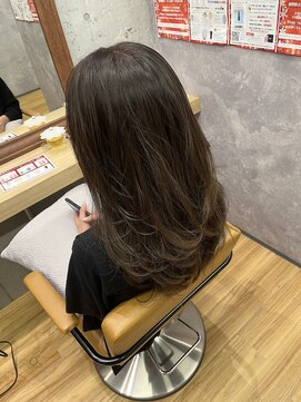 ブレイブ 福岡天神店(BRAVE) ふわふわレイヤーカット