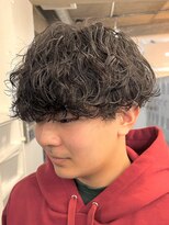 バイフィフス 原宿/表参道(by fifth)&nbsp;韓国風センターパートウルフマッシュ波巻きスパイラルパーマ黒髪