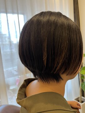 アンド エフ(and f.) 大人女子ショートボブ