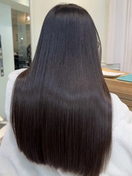 ロンド ロビン 栄(Lond robin) 【Lond robin】清水 美冴 艶髪/艶カラー/酸性縮毛矯正/髪質改善