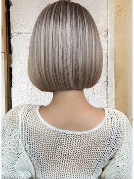 エノア 青山(ENORE) 白髪ぼかしハイライト/バレイヤージュ/ハイライト