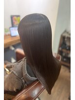 スローネ(THRONE)&nbsp;縮毛矯正で艶髪／20代30代40代／新宿／髪質改善