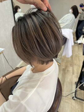 【noble】ショートボブ