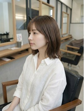 ソッカ(socca) ナチュラル外ハネレイヤーミディ