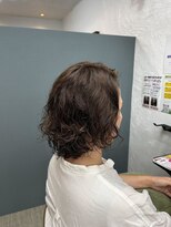 ポム(Pom)&nbsp;軽やかさと遊び心！大人ウルフ
