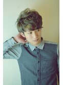 《グラデーションプラチナアッシュ》【EARTH　大宮宮原店】