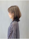 ミディアムレイヤーカット _ グレーベージュ