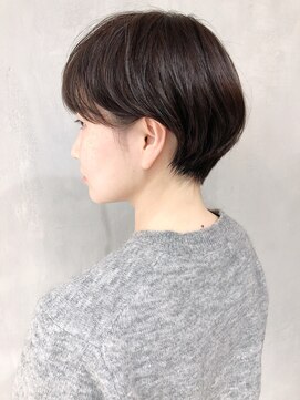 アイティーバイアルバム 下北沢店(IT by ALBUM) 丸みショート_くびれヘアツートンカラーアースカラー_ba283601