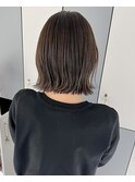 アッシュブラウンとくびれボブ