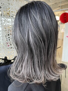 スニップス ダズ(SNIPS DOES) ハイライトカラー