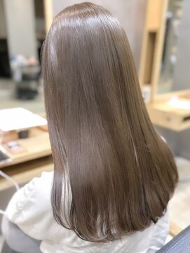 アイニティ(Inity) 【心斎橋】上品な艶髪モカベージュ