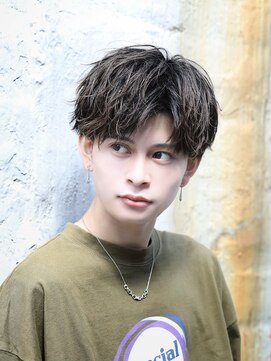 リップス 二子玉川店 (LIPPS) ソフトツイストスパイラル×コンマセンターパート