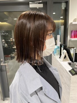 ステラバイケンジ(STELLA by KENJE) 姫カットカールセミディシアーカラー